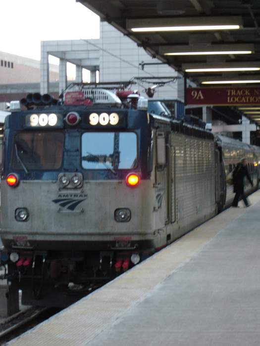 Photo of Amtrak AEM7 at South Station