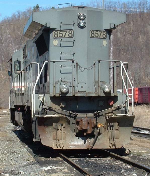 Photo of Another View of MMA 8578 Idling in the Newport Vermont Yard