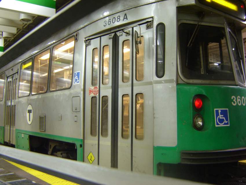 Photo of Green T - Outbound at Park Street