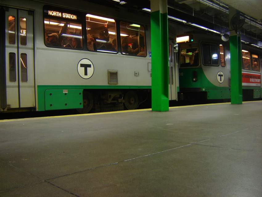 Photo of Inbound Green T at Government Center