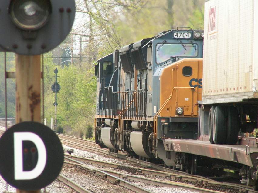 Photo of At Dorsey on the CSX Capital Division, MP BAA13.4