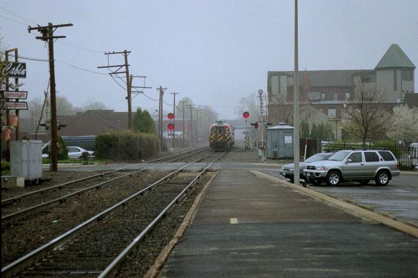 Photo of Amtrak leaving Meriden