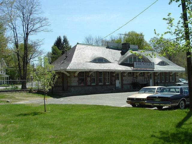 Photo of Old Warren Station