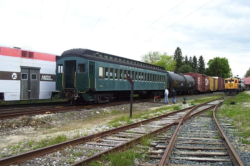 Photo of Housatonic RR Mixed Train?