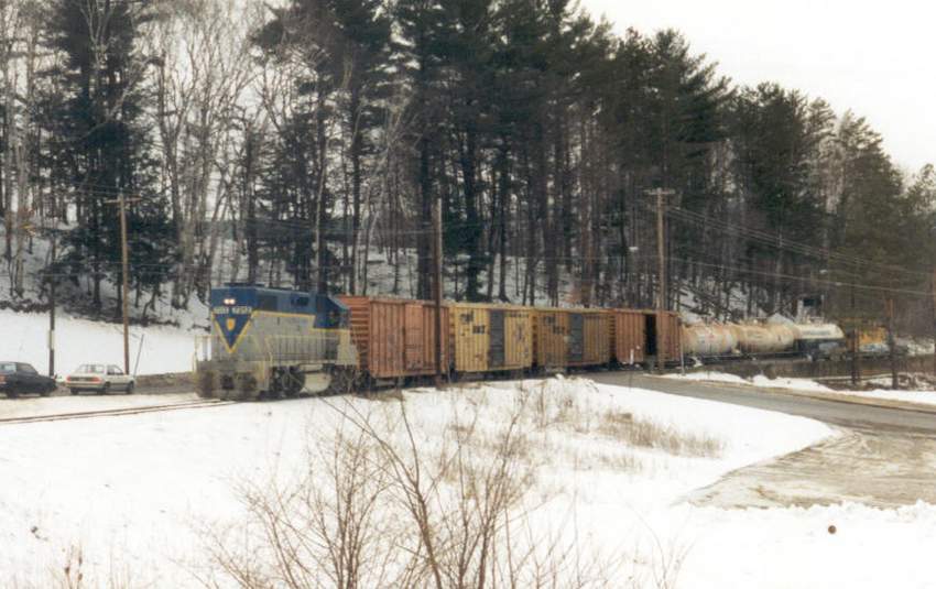 Photo of SC-4 arriving at IP Mill, Corinth, NY