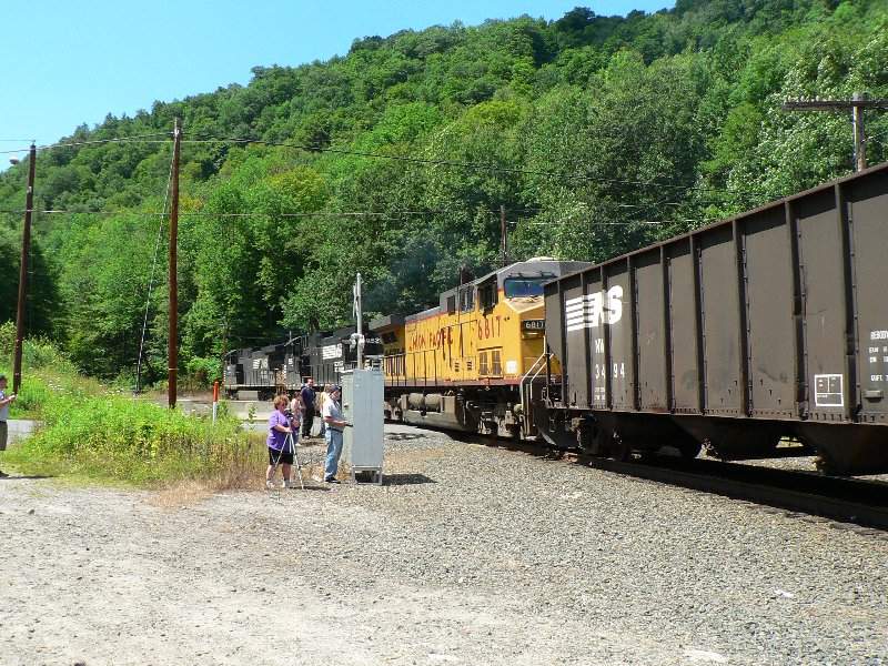 Photo of railfans at the hoosac tunnel