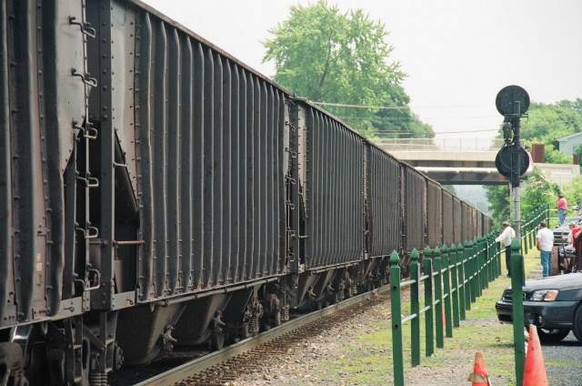 Photo of P&W /CSX Coal Train V-719 Screams West In Palmer.