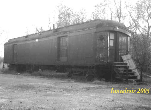 Photo of NYNHHRR-Baggage car used for office space