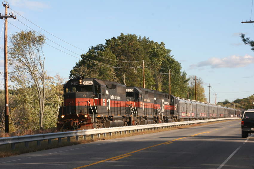 Photo of AY-1 with the 314 leads the Circus train to Nashua