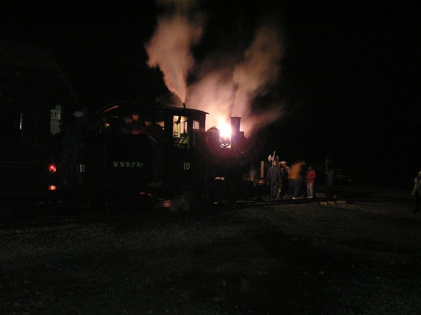 Photo of Engine #10 at Sheepscot station
