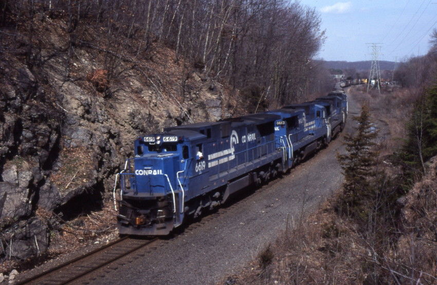 Photo of Conrail train NHSE-6 at Hawleyville Ct.