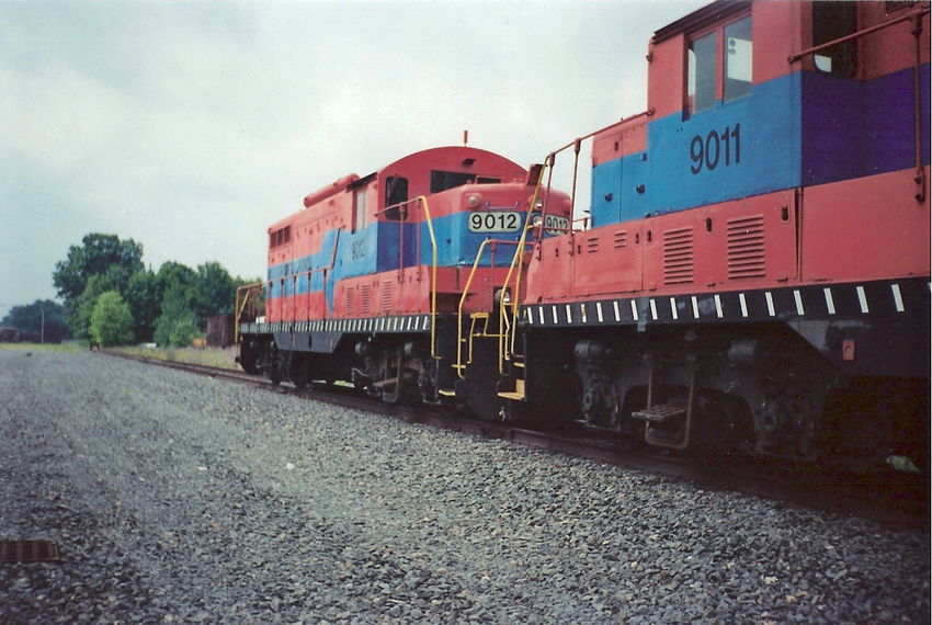 Photo of South Central Florida's # 9011& # 9012 in Middleboro, Ma