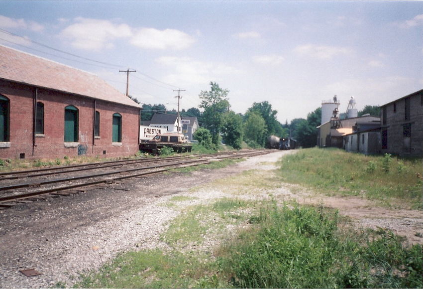 Photo of A view of the Wilton yard looking south.