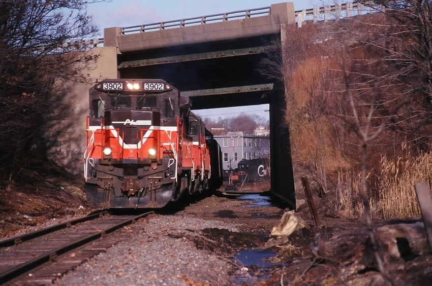 Photo of Empty Mt. Tom Coal Train
