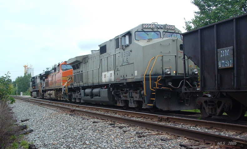 Photo of NS 9956 at Bow, NH.