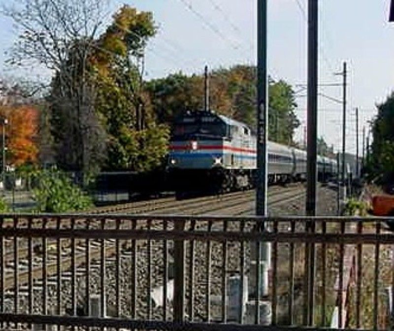 Photo of Amtrak in Clinton, Connecticut.