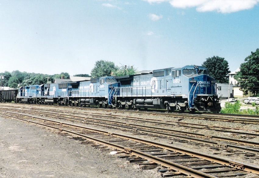 Photo of Loaded Bow with run-through Conrail power at Gardner