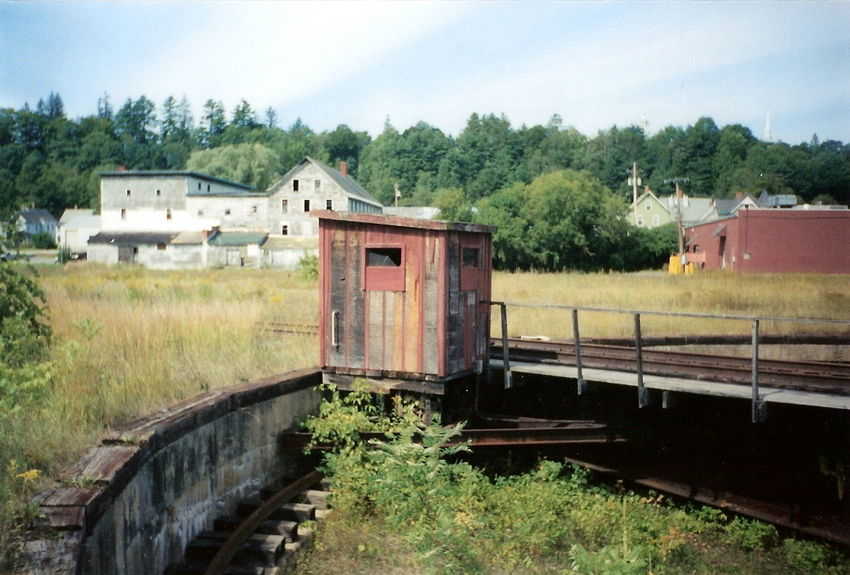Photo of Ex CPR turntable in St.Johnsbury,Vt.
