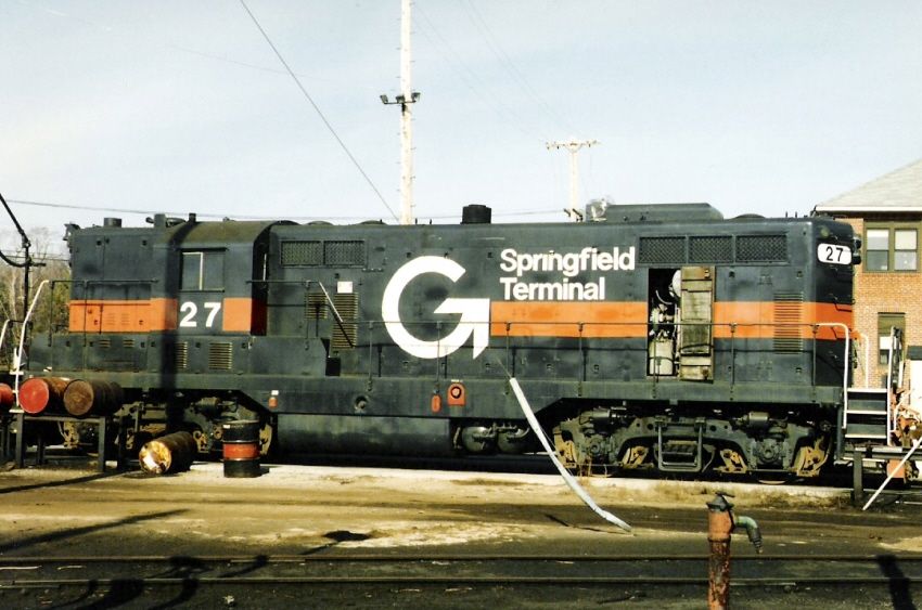 Photo of ST GP7 #27 stored at Rigby
