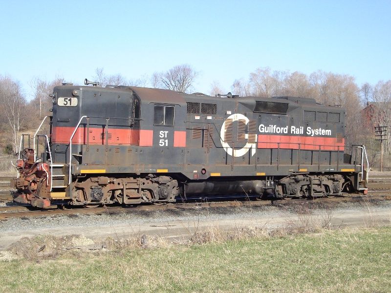 Photo of Veteran first-generation geep at Danville Jct.