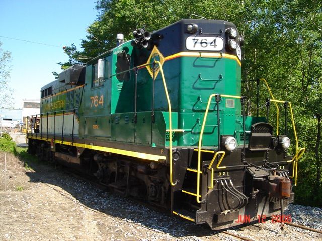 Photo of Closer view of Maine Eastern's new GP-9 #764