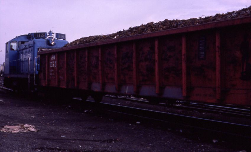 Photo of B&M SW1 1122 at Somerville 1985