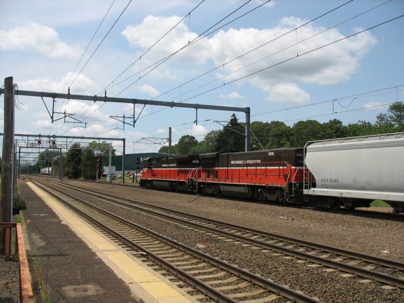 Photo of 4002 and 3006 in Old Saybrook