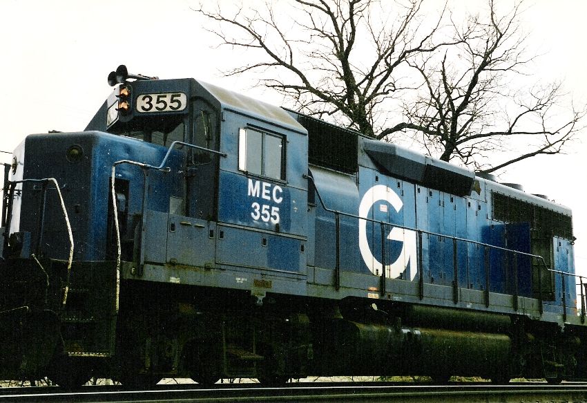 Photo of Newly-patched MEC #355 in 1996, conductor's side