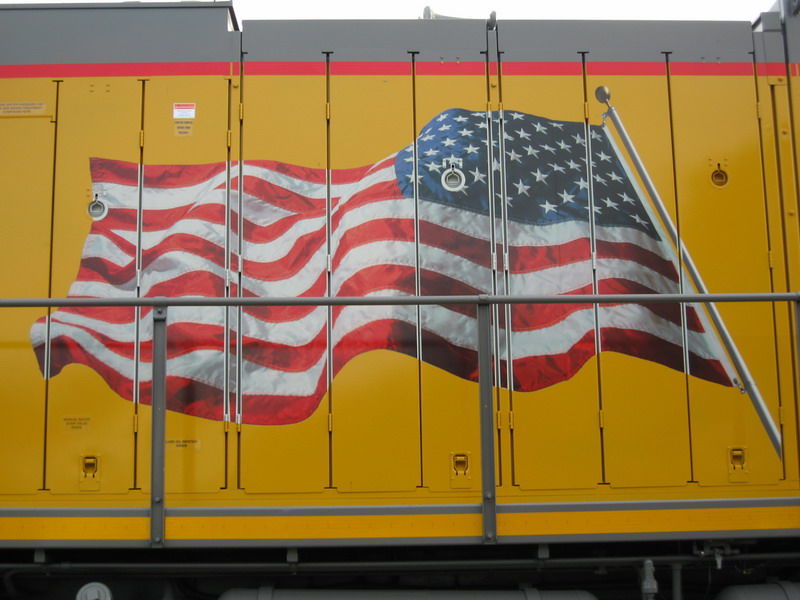 Photo of Old Glory on UP 5347