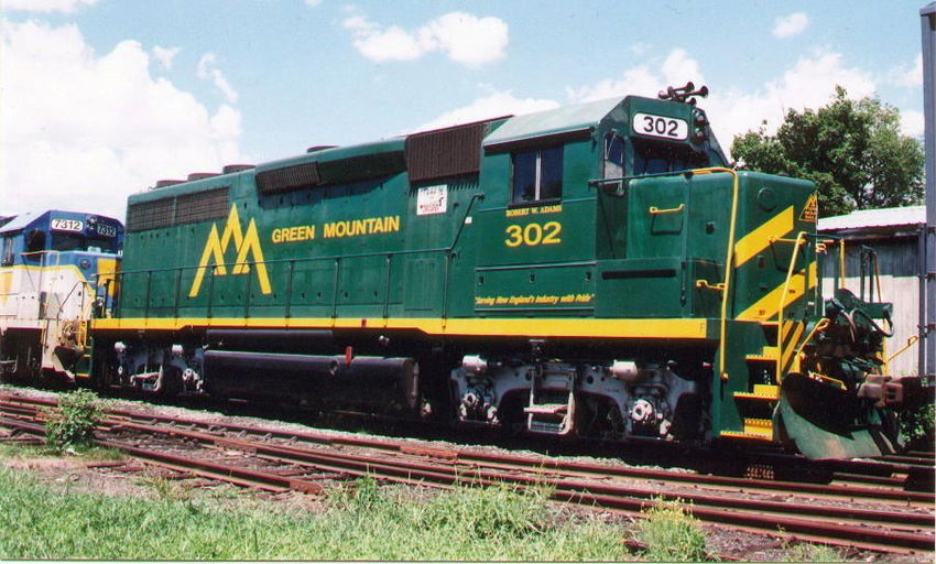 Photo of Green Mountain Railroad GP40 302