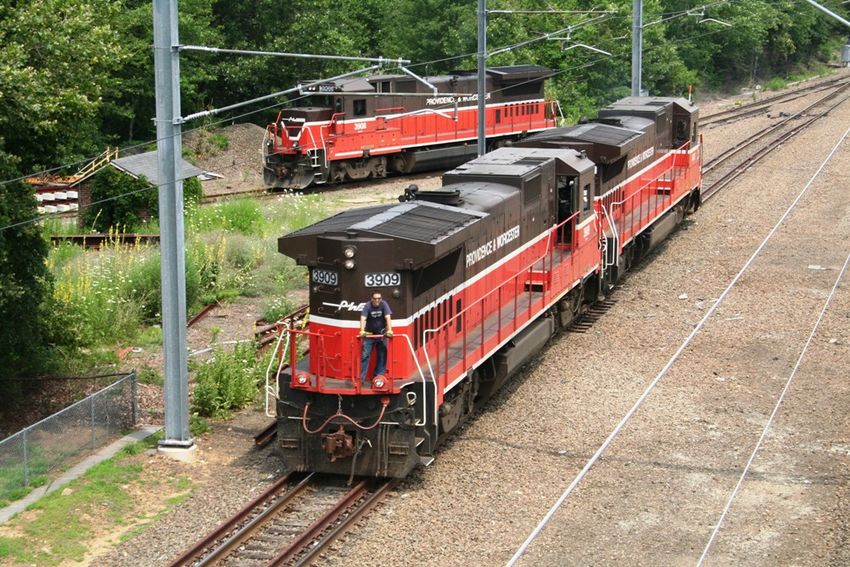Photo of PW switching in Old Saybrook