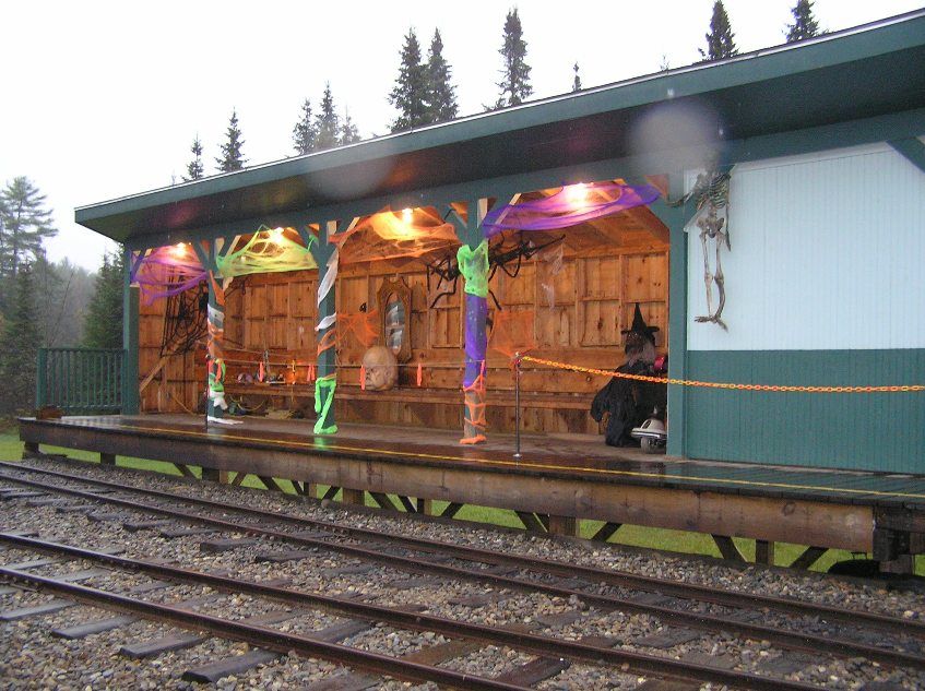 Photo of Rainy Decorated Platform