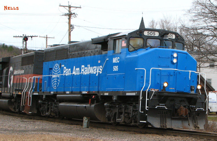 Photo of PanAm #505 in new paint at Ayer PIC 1