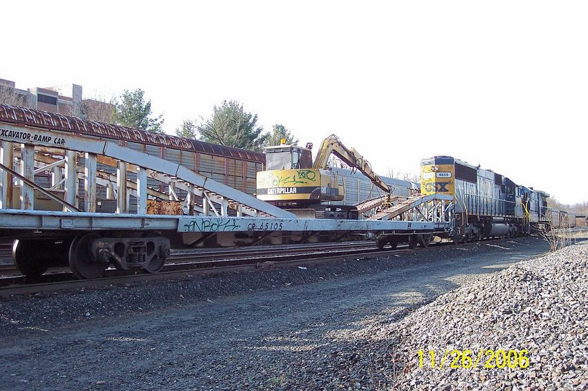 Photo of CSX MOW in Nevins Yard.