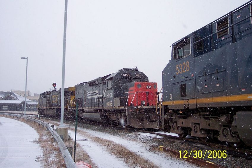 Photo of Front shot of HLCX SD40-2T 6158.
