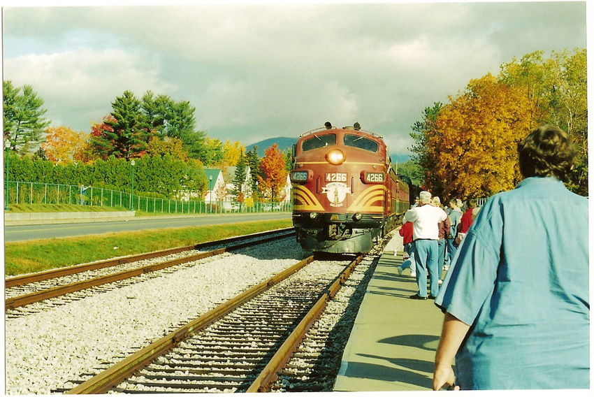 Photo of Railfans 2004