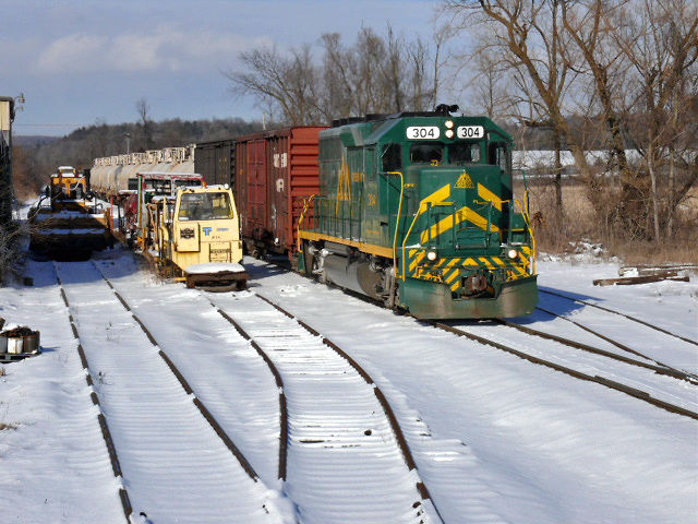 Photo of Vermont Railway Rutland-Burlington Turn Southbound in New Haven, VT