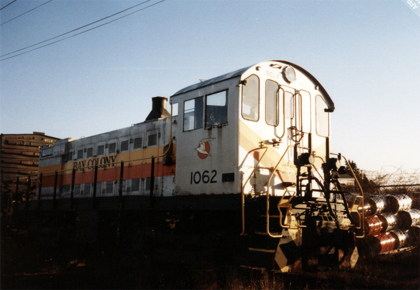 Photo of Bay Colony Engine #1062 at Buzzards Bay in 1991