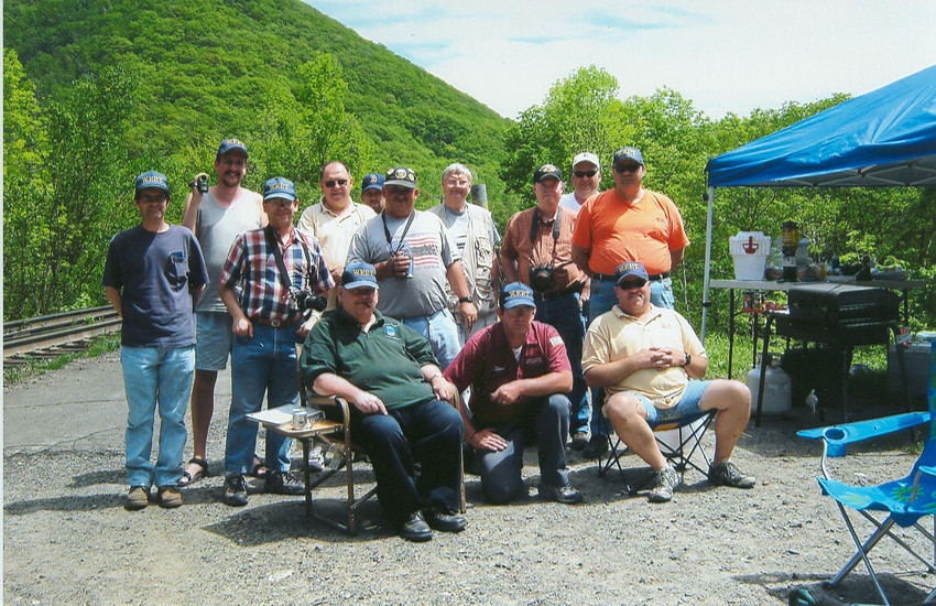 Photo of W.F.P.T. members and friends at picnic