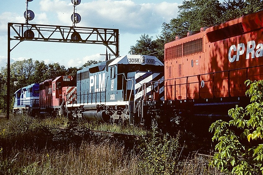Photo of PLM SD-40 3058 Greenfield Ma.
