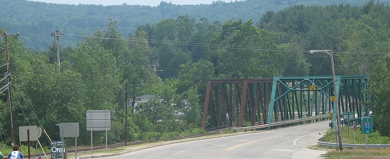Photo of Old RR Bridge.