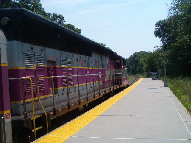 Photo of MBTA engine at Middleboro station