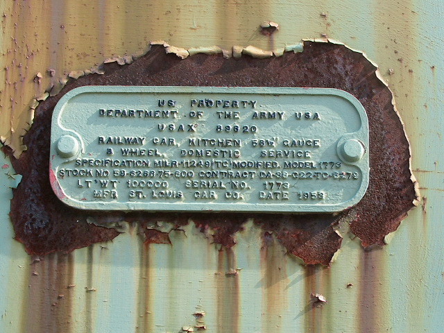 Photo of US ARMY kitchen car builders plate