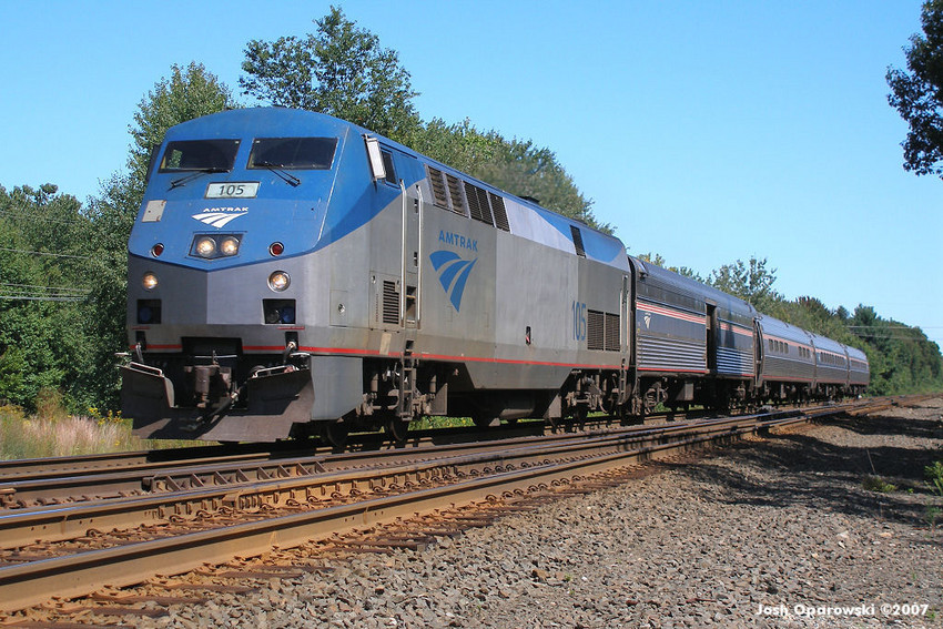 Photo of The Lake Shore Limited at CP 33.