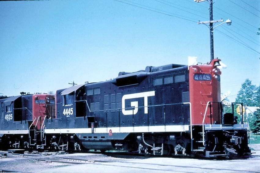 Photo of Grand Trunk #4445 & 4925