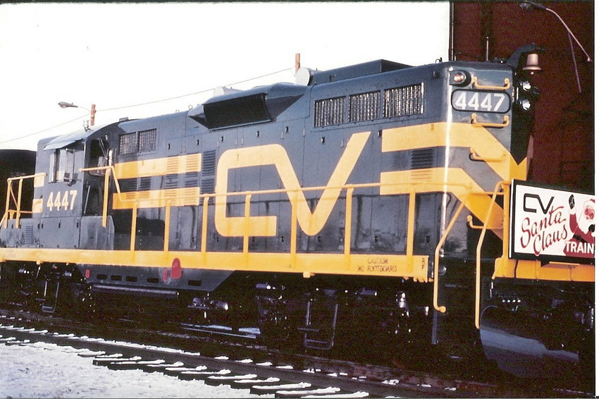 Photo of Central Vermont #4447 Santa Claus train.