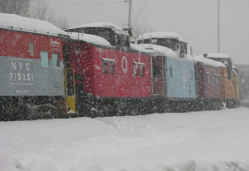 Photo of NEGS hauling the MVRR caboose train North
