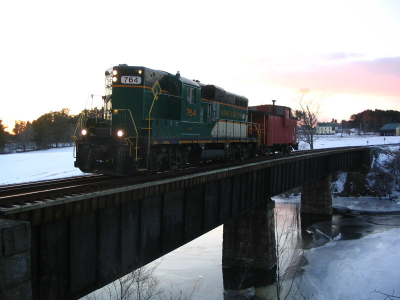 Photo of Maine Eastern Caboose (2 of 2)