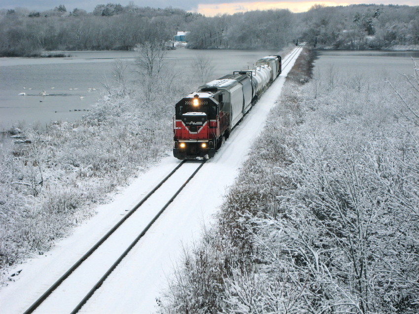 Photo of NR2 crosses the Frosty Clayville Pond causeway.