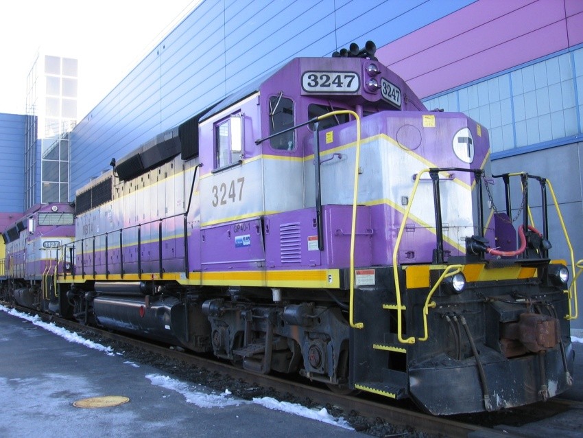 Photo of MBTA 3247 road switcher outside of BET on Saturday, February 16, 2008.